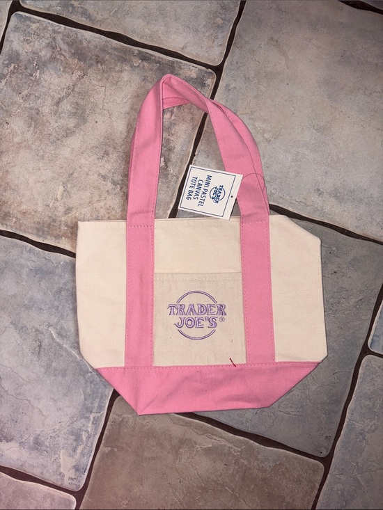 Trader Joe'S Handbags - Trader Joe's Pink & Cream Canvas Shopper Tote